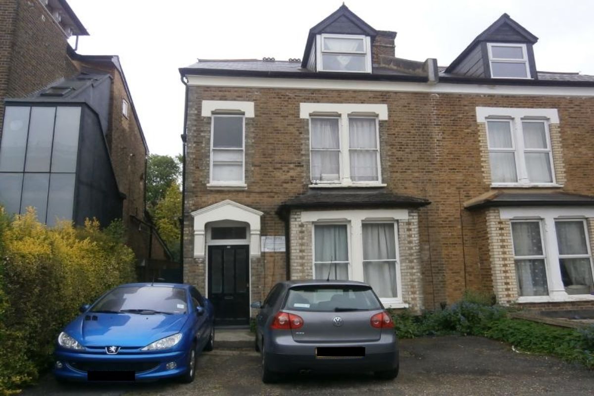Room to rent in 11 Fassett Road, Kingston Upon Thames, Surrey KT1 Zoopla