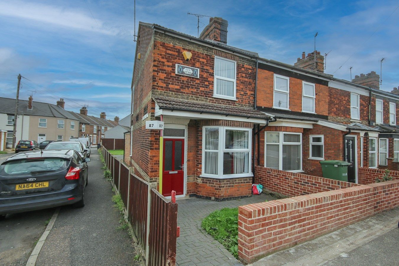 3 bed end terrace house for sale in Saddlebow Road, King's Lynn PE30