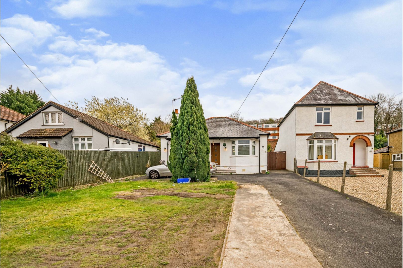 3 bed detached bungalow for sale in Micklefield Road, High HP13