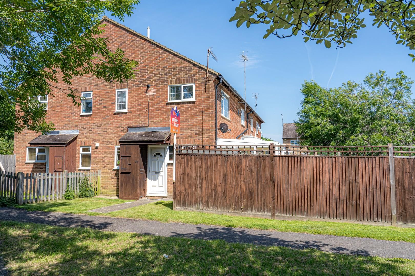 1 bed semidetached house for sale in Falcon Way, Ashford TN23 Zoopla