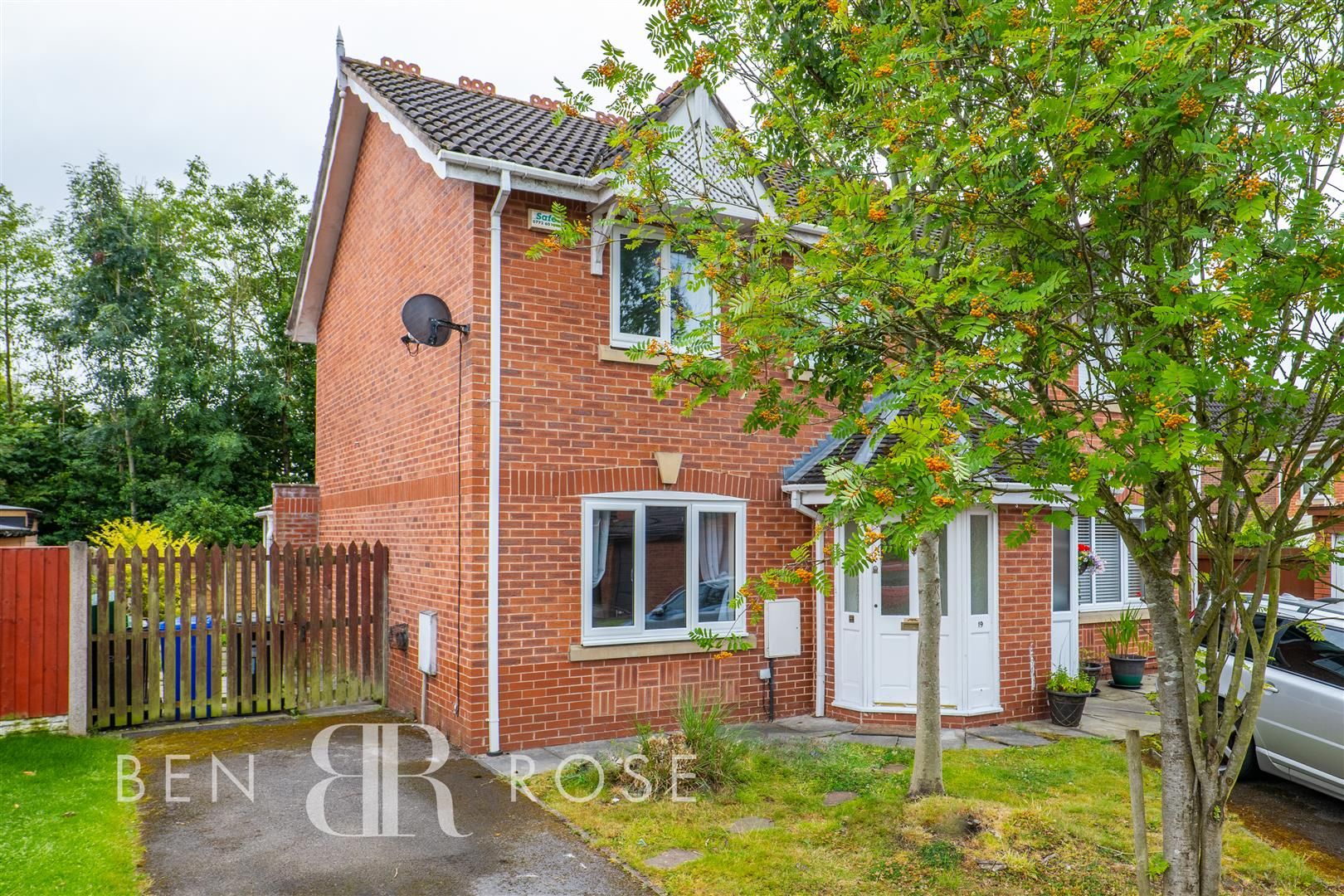 3 bed semidetached house for sale in Yew Tree Close, Chorley PR7 Zoopla