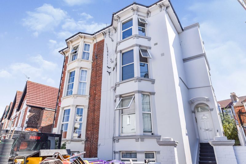 1 bed flat to rent in Kenilworth Road, Southsea PO5 Zoopla