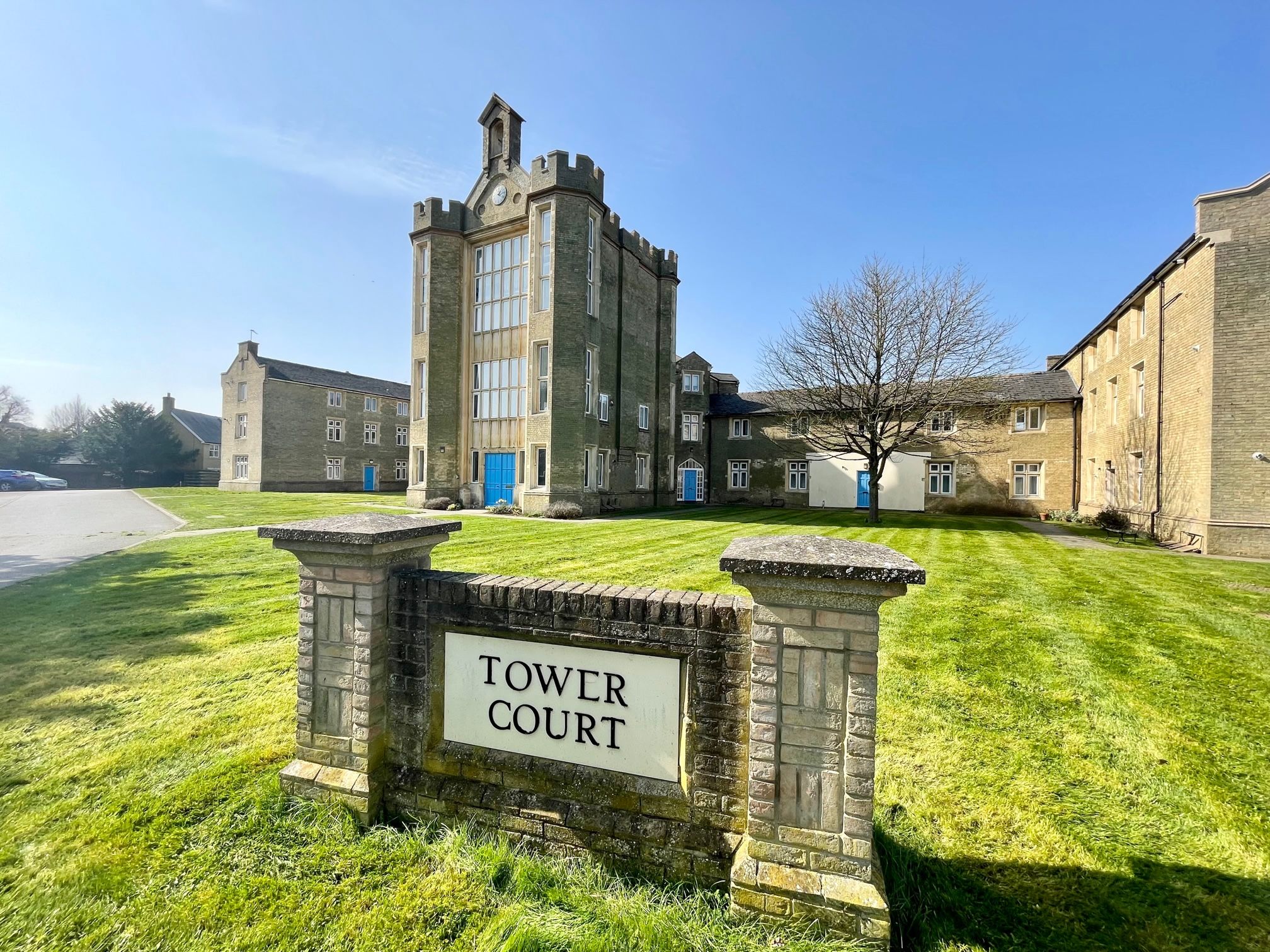 2 bed flat for sale in Tower Court, Tower Road, Ely CB7 Zoopla