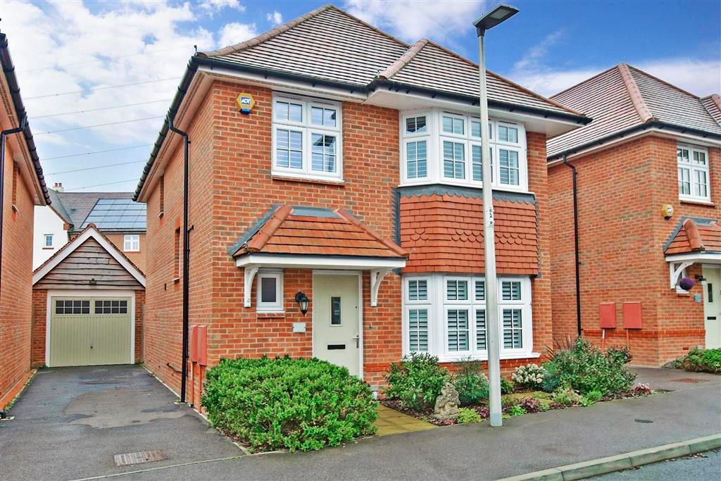 4 bed detached house for sale in Clay Place, Halling, Rochester, Kent ME2 Zoopla