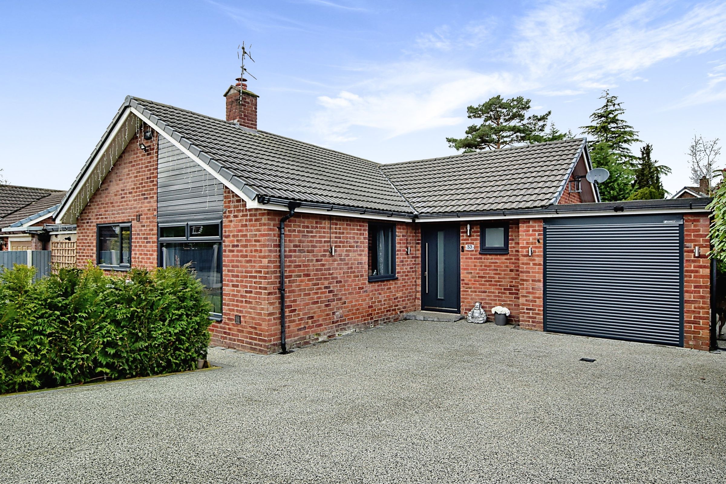 2 bed bungalow for sale in Woodlands Road, Handforth, Wilmslow