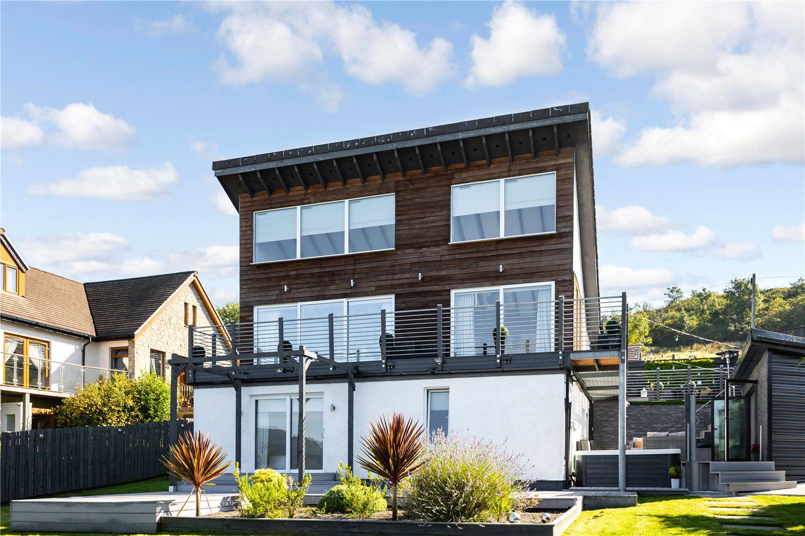 5 bed detached house for sale in Barbour Road, Kilcreggan, Helensburgh G84 Zoopla