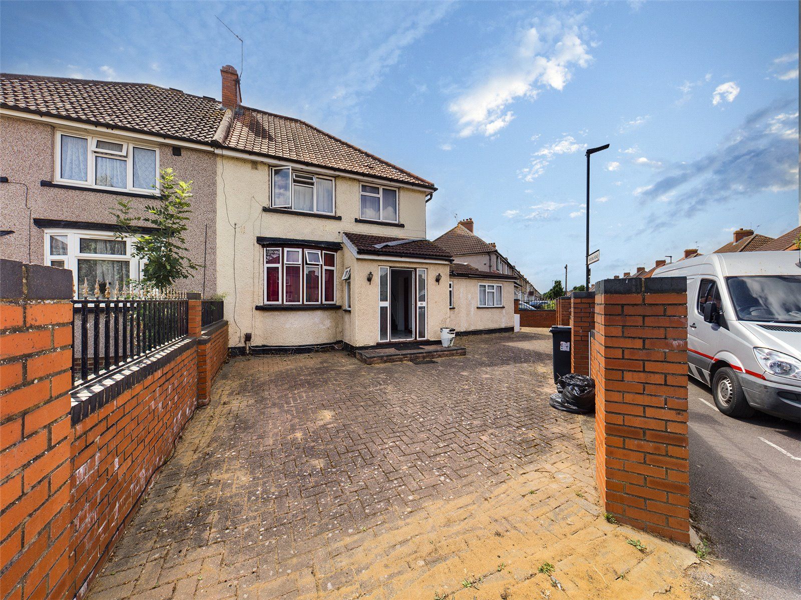 5 bed semidetached house for sale in Percival Road, Feltham, Middlesex