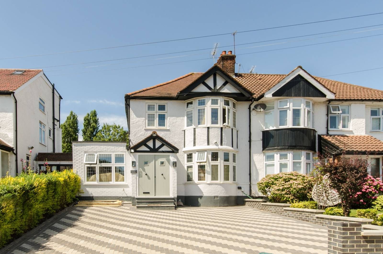 Birchen Grove, Queensbury, London NW9  