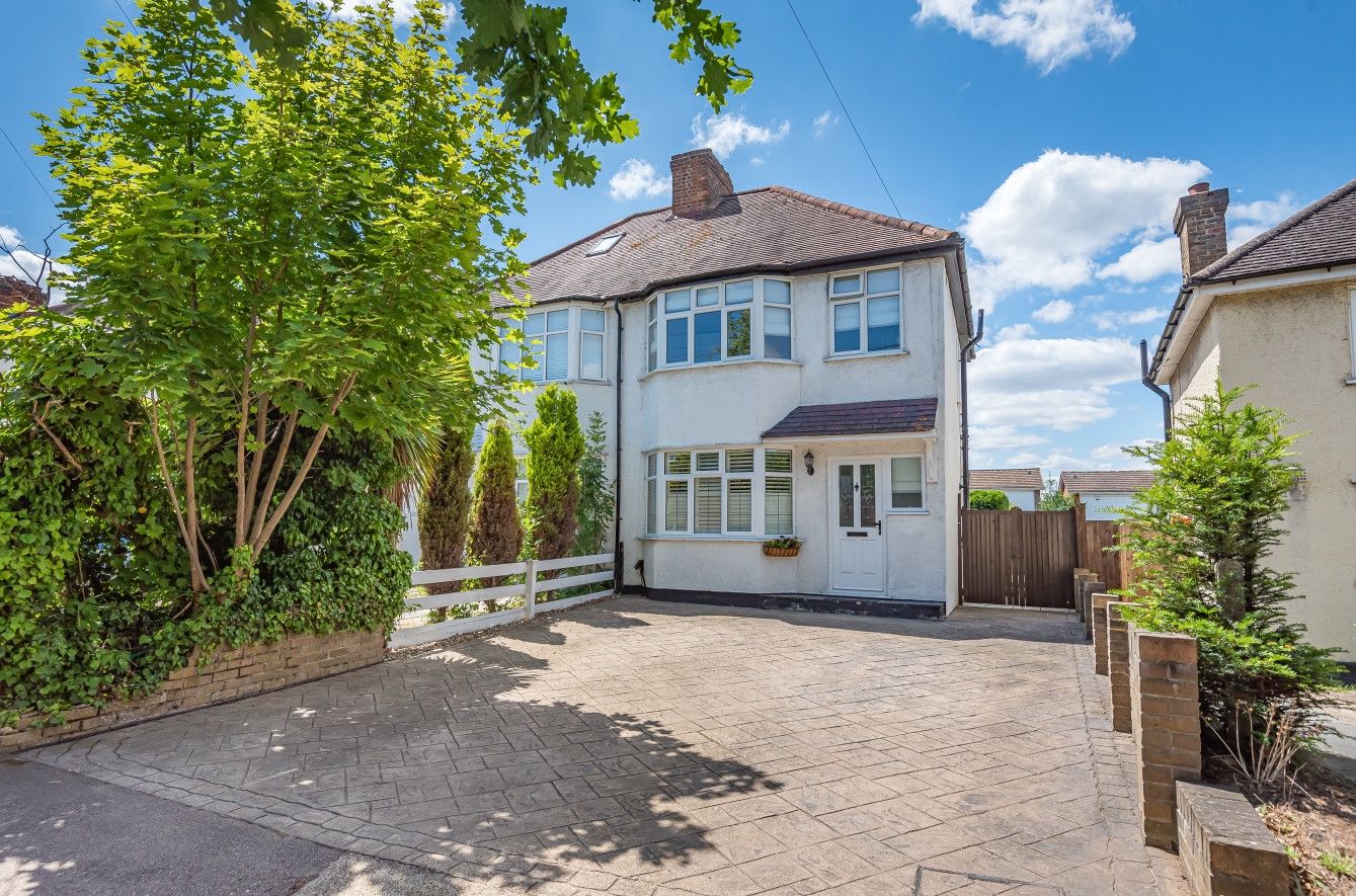 3 bed semidetached house for sale in Chelsfield Lane, Orpington BR5