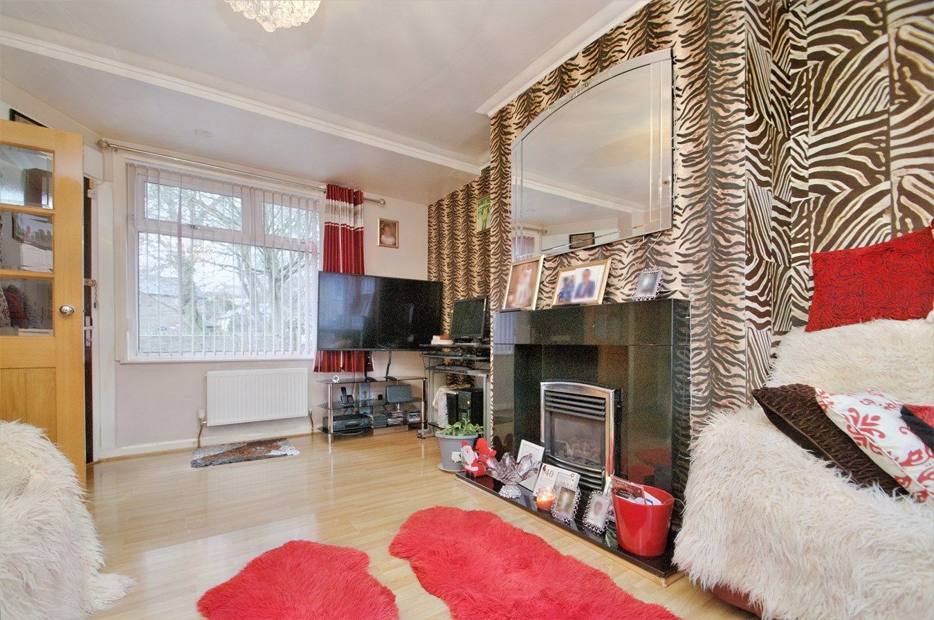 3 bed terraced house for sale in Carr Bottom Road, Bradford BD5 Zoopla