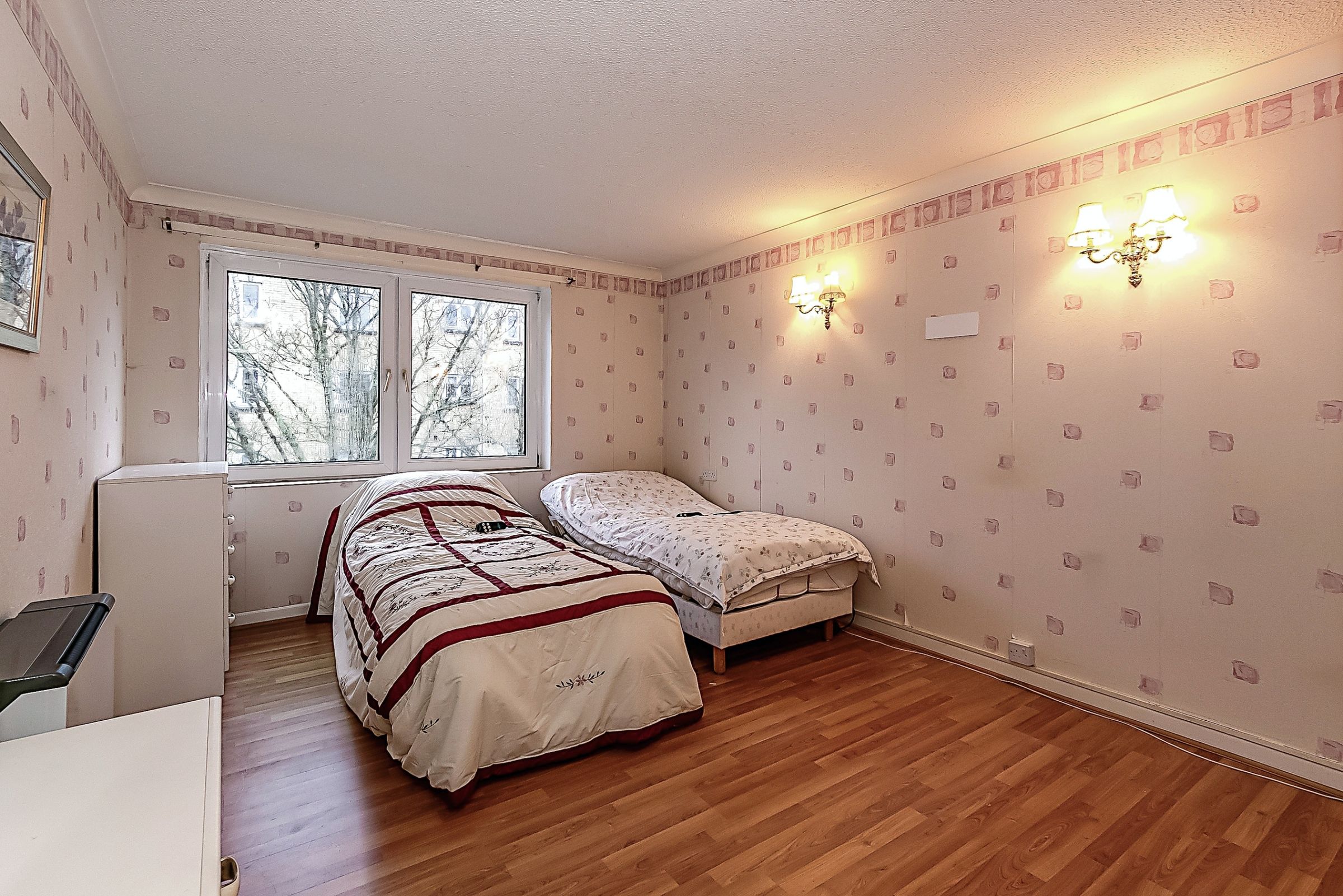 2 bed flat for sale in St. Peters Road, Bournemouth BH1 Zoopla