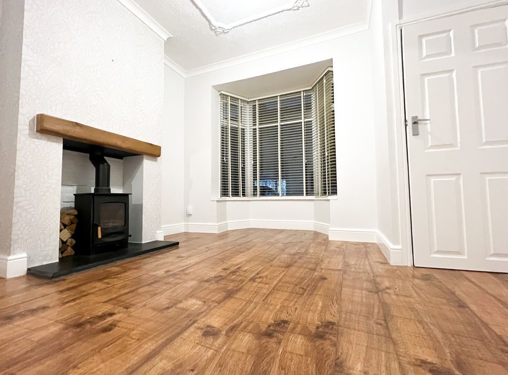 2 bed terraced house to rent in William Street, New Skelton, Saltburn