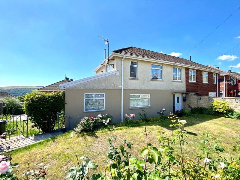 3 bed semidetached house for sale in Brynhyfryd, Bettws, Bridgend