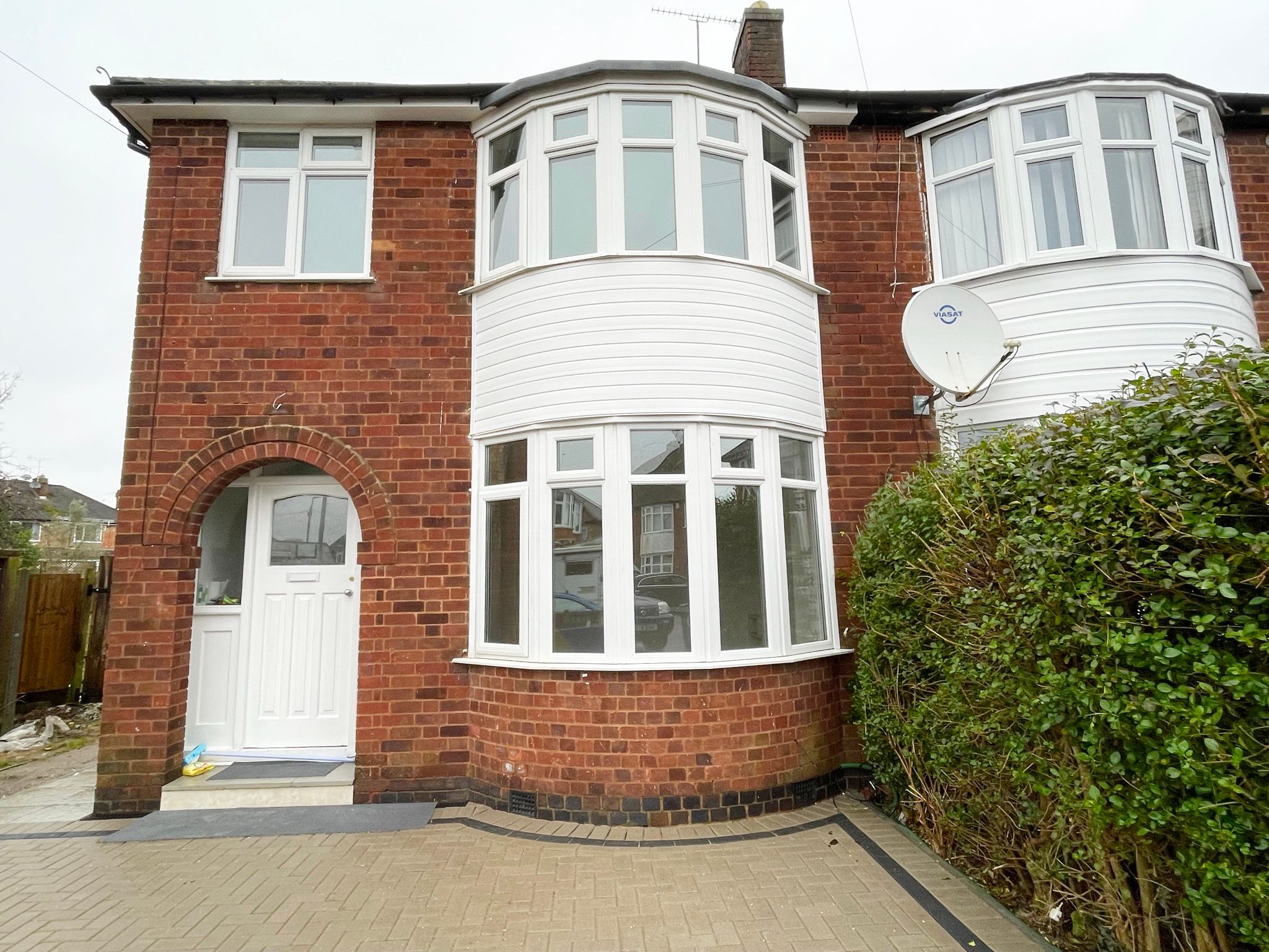 3 bed semidetached house to rent in Frankson Avenue, Braunstone LE3