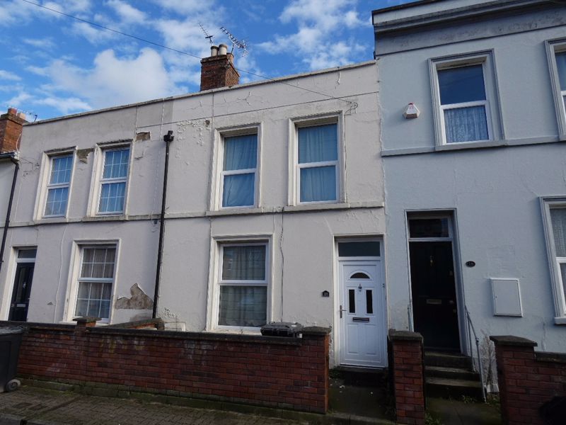 Worcester Parade, Kingsholm, Gloucester GL1  