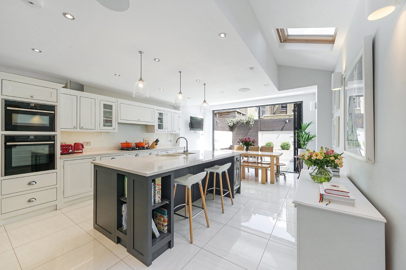 Clonmel Road, Fulham, London SW6  