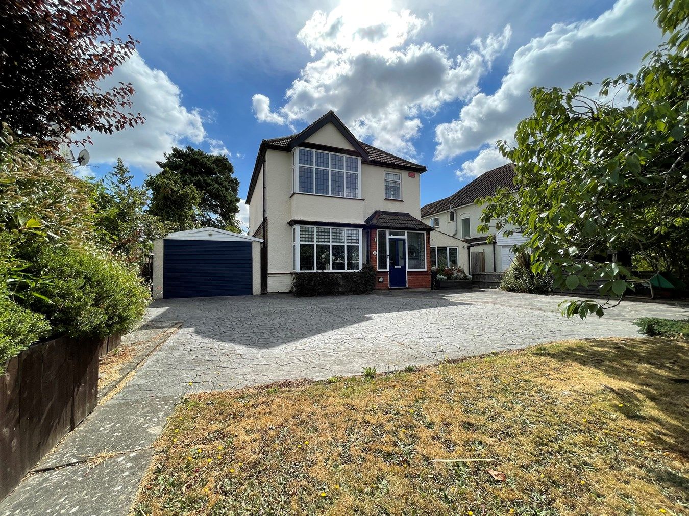 3 bed detached house for sale in Chislehurst Road, Petts Wood
