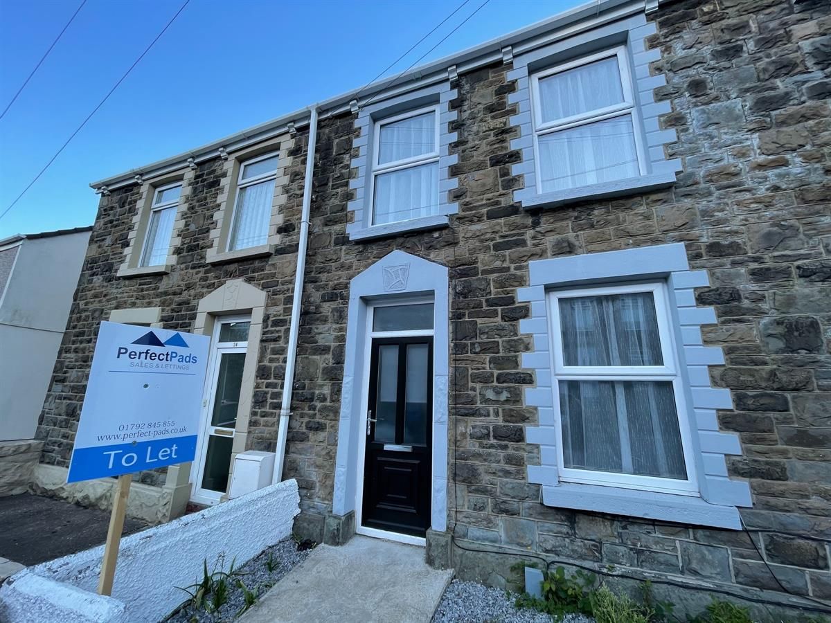 3 bed semidetached house to rent in Waun Road, Morriston, Swansea SA6