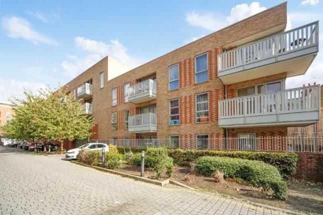 Latchmere Street, Battersea, London SW11  