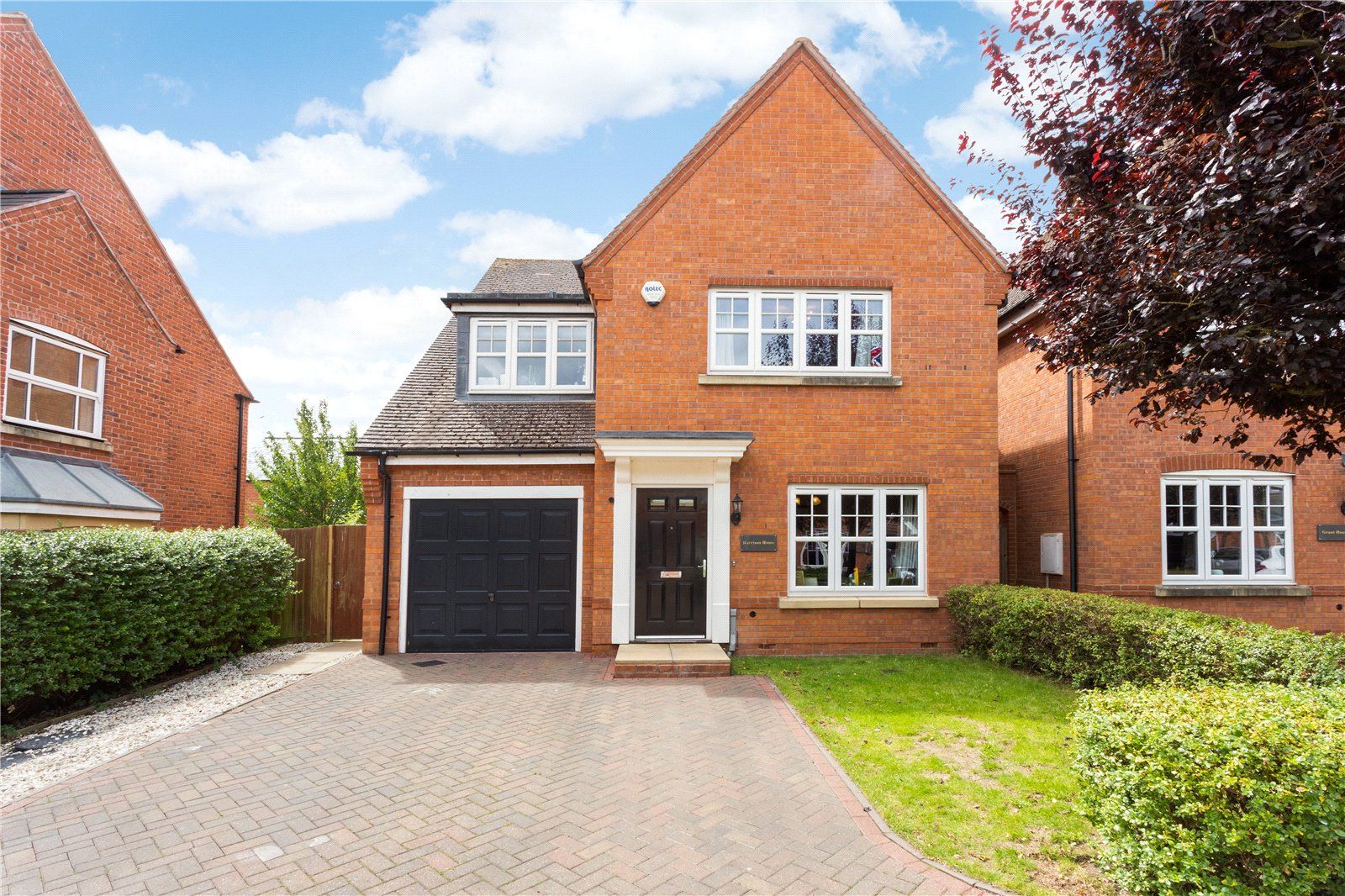 4 bed detached house for sale in The Avenue, StratfordUpon