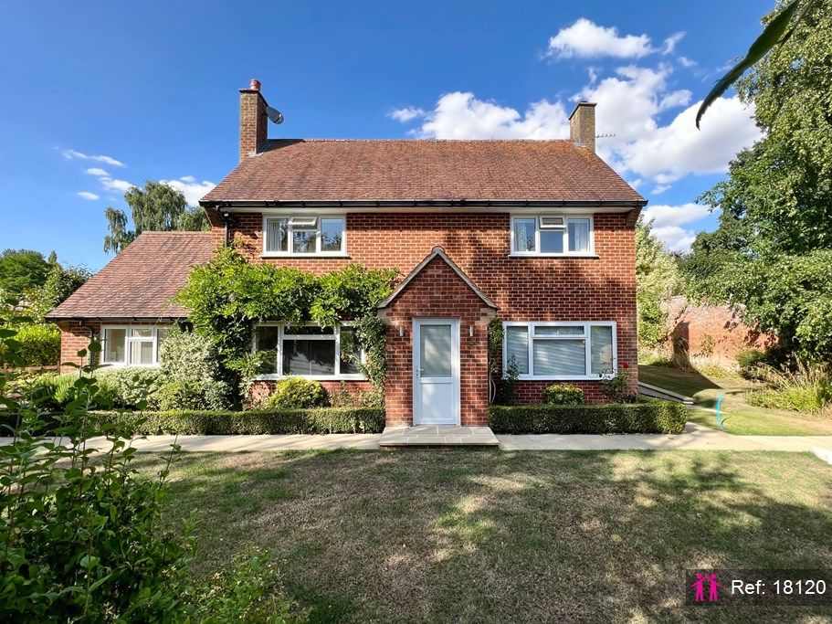 5 bed detached house for sale in Chilton Foliat, Hungerford RG17 Zoopla