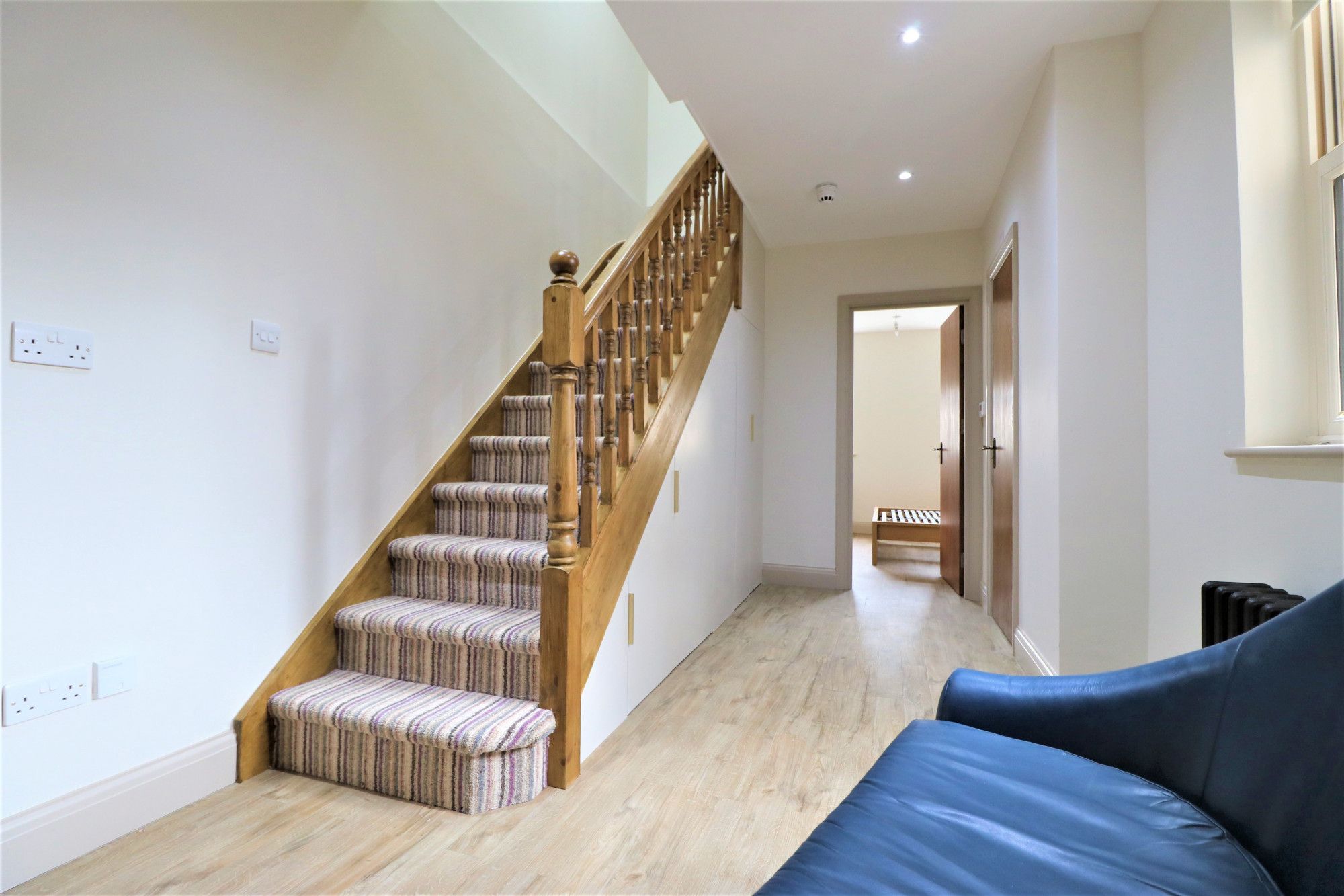 2 bed property to rent in Mile End Road, London E1 Zoopla