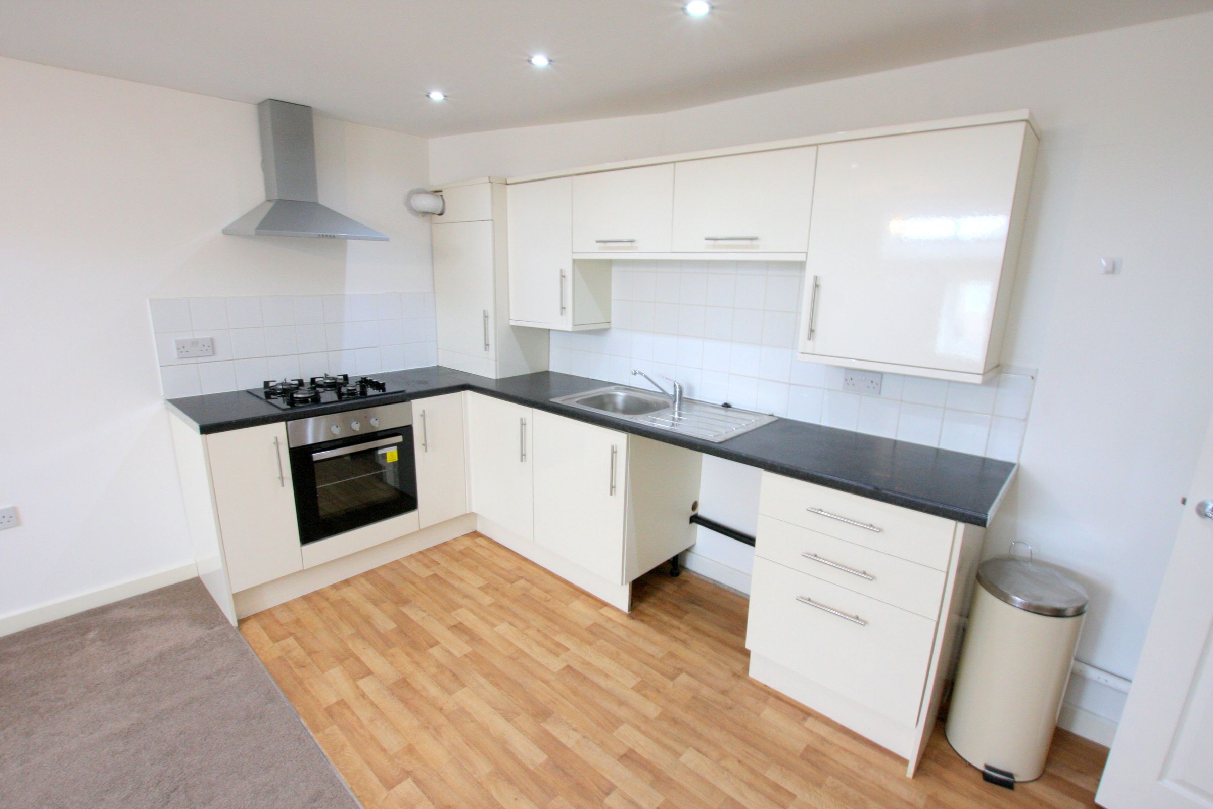 2 bed flat to rent in Gladstone Road, Seaforth, Liverpool L21 Zoopla