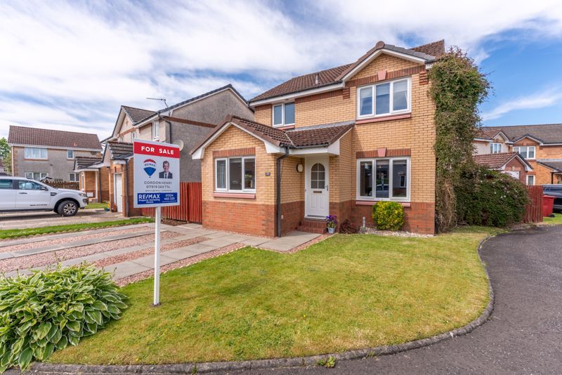 4 bed detached house for sale in Muirdyke Avenue, Carronshore, Falkirk