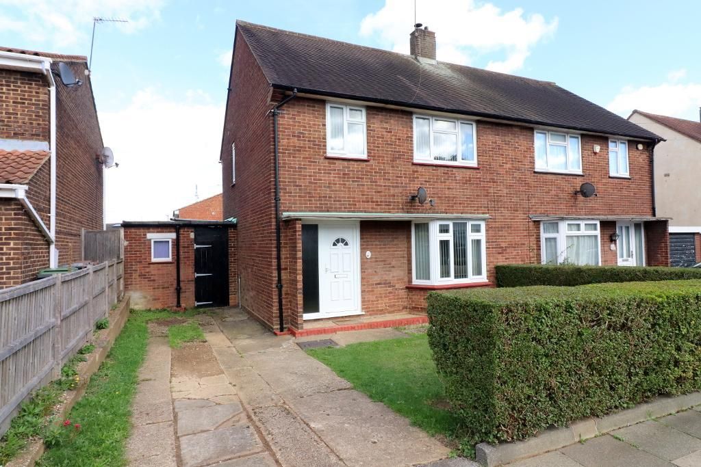 3 bed semidetached house for sale in Bolingbroke Road, Luton, Bedfordshire LU1 Zoopla