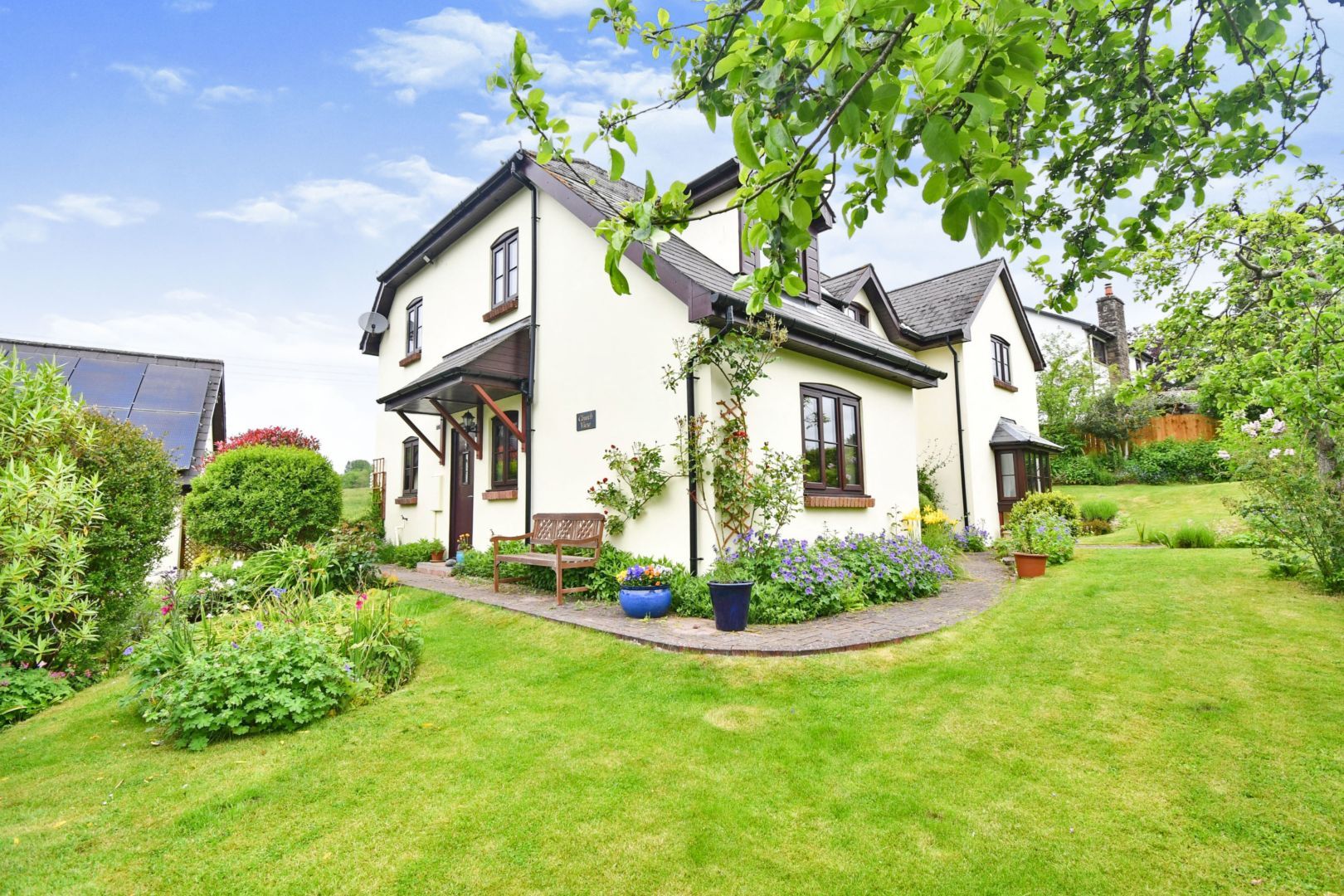 4 bed detached house for sale in Nantyderry, Abergavenny NP7 Zoopla