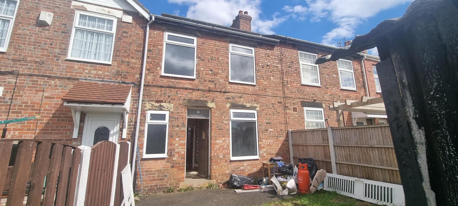 3 bed terraced house for sale in Market Street, Highfields, Doncaster