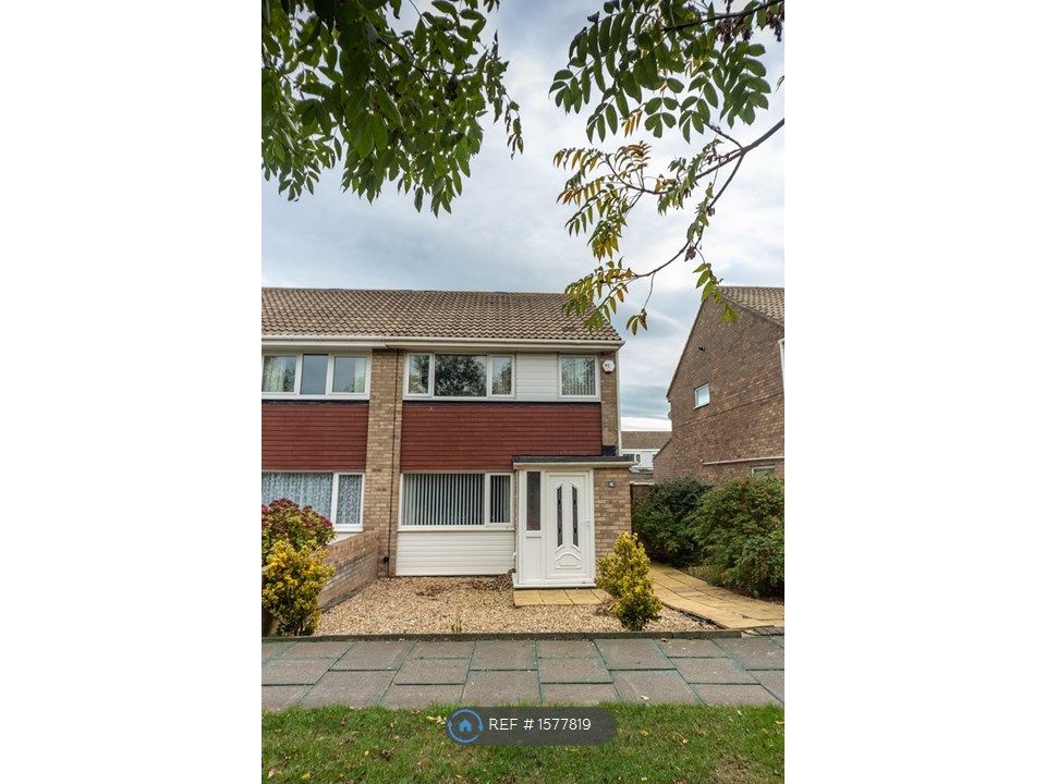 3 bed semidetached house to rent in Amberley Way, Blyth NE24 Zoopla
