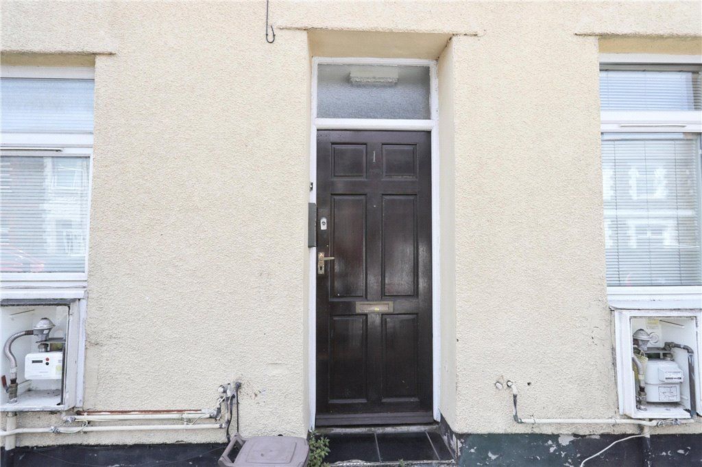 6 bed detached house for sale in Russell Street, Roath, Cardiff CF24