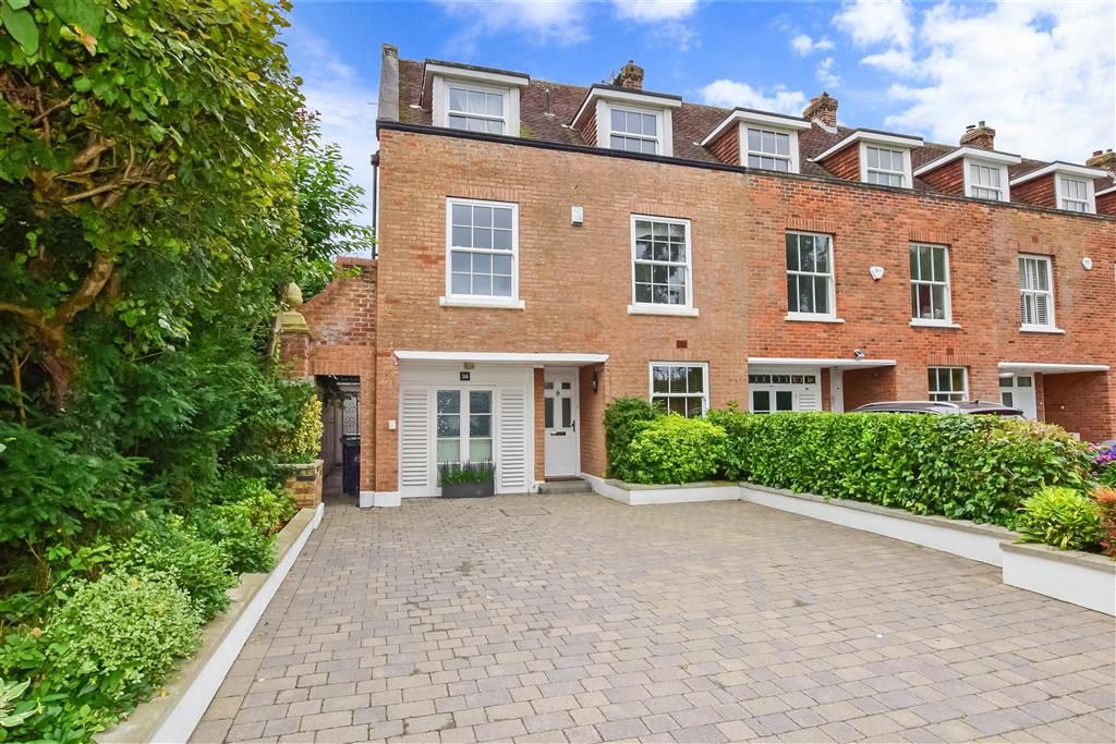 Stonards Hill, Epping, Essex CM16