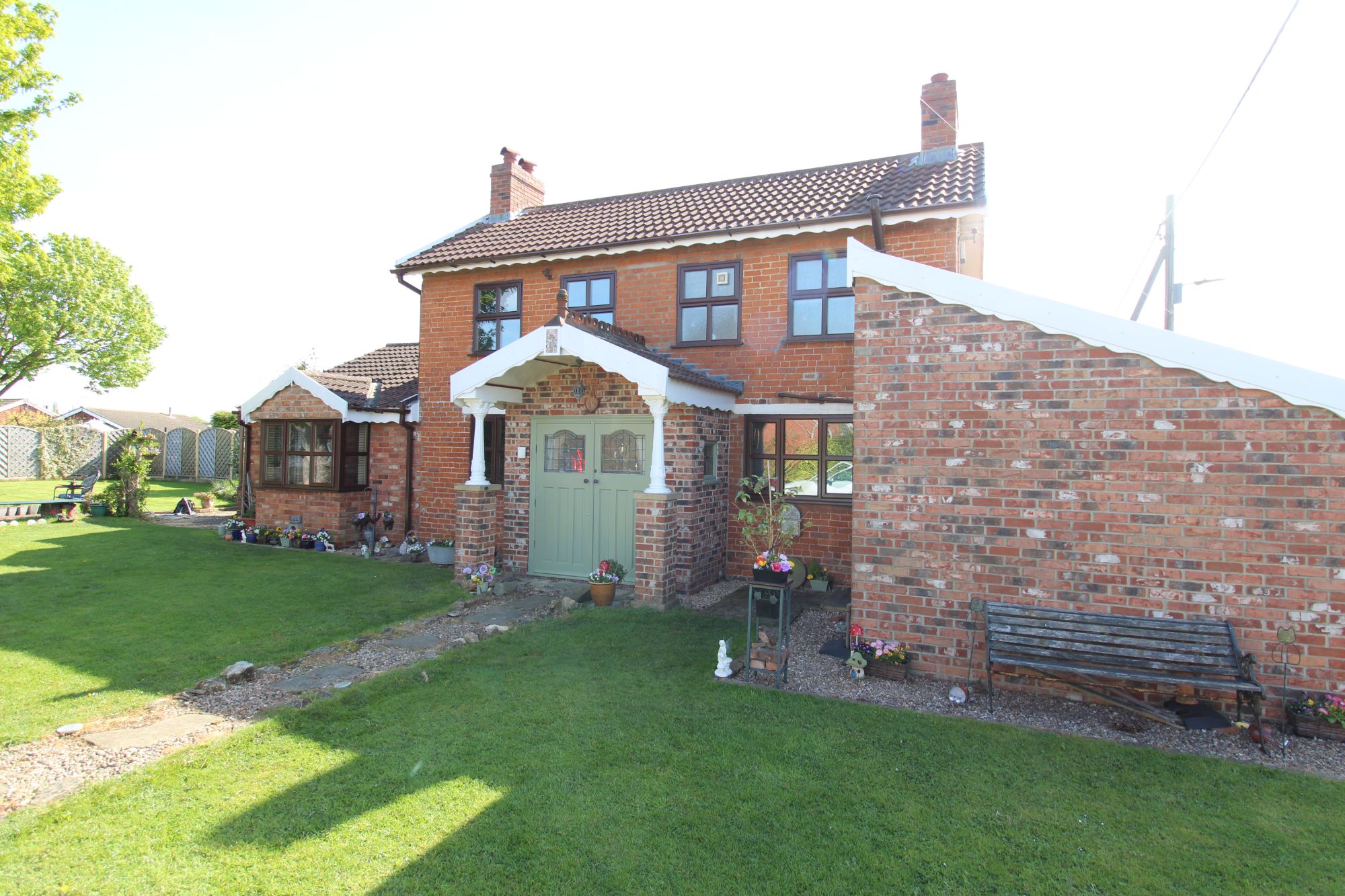 4 bed detached house for sale in South View Avenue, Burringham