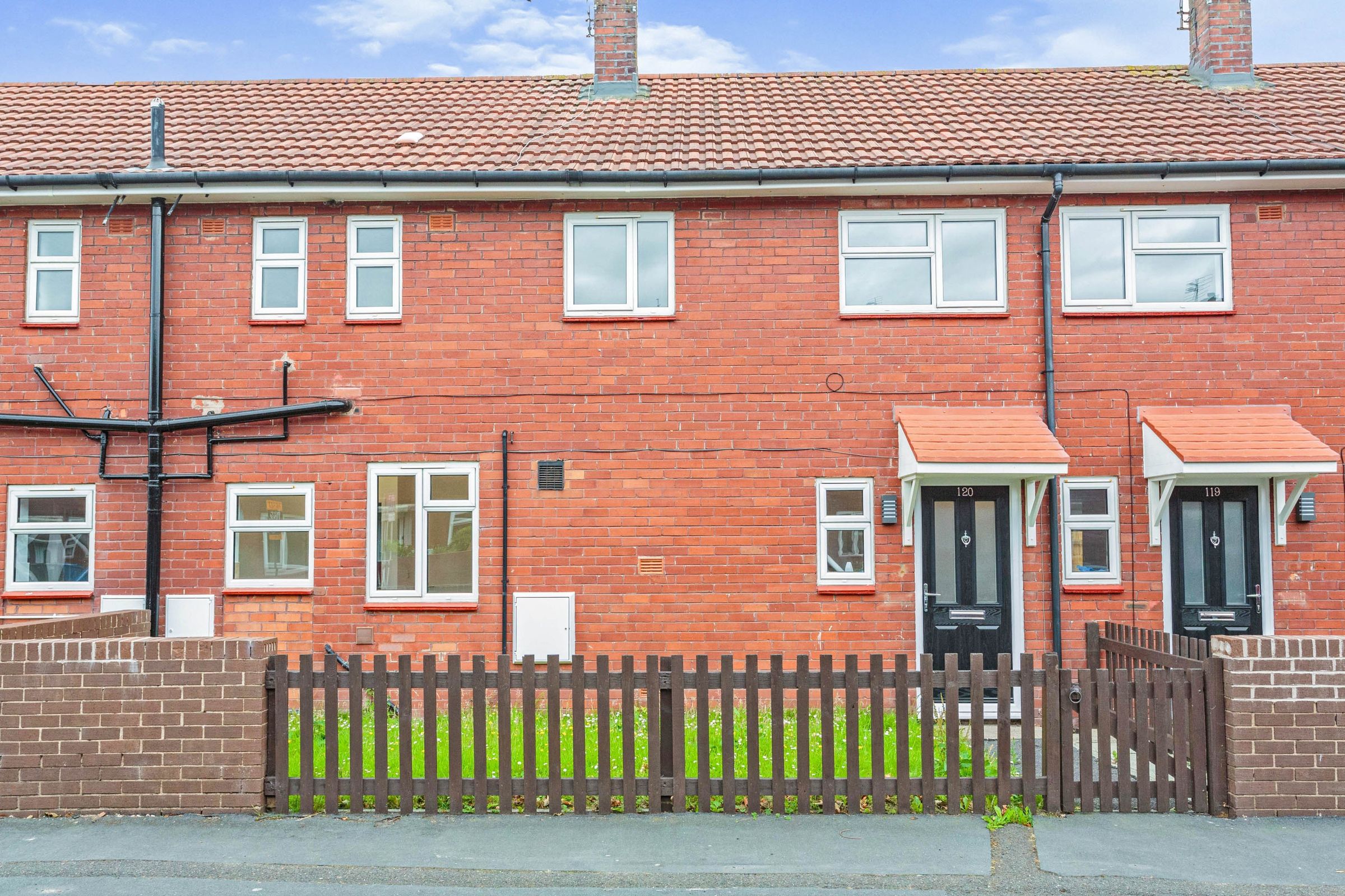 3 bed terraced house to rent in Butlers Meadow, Warton, Preston