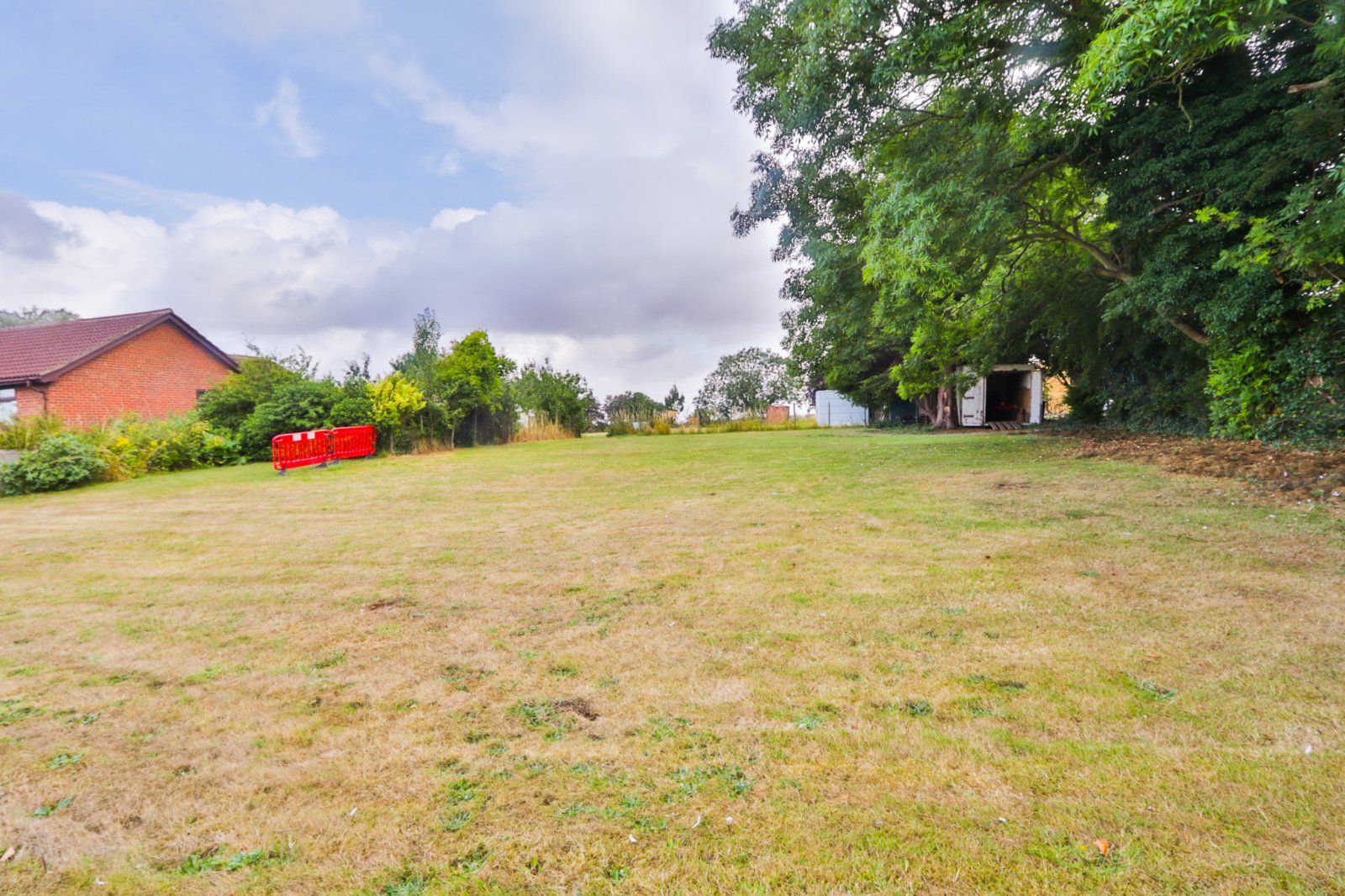 Land for sale in Holderness Cottages, Thorngumbald, Hull, East