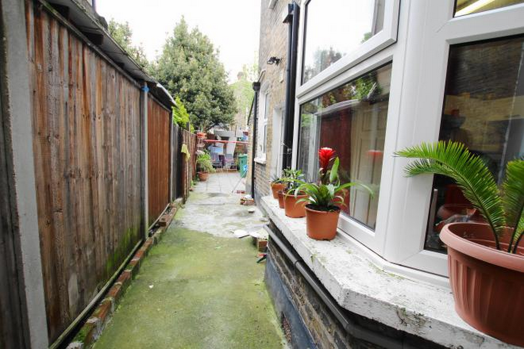 Caledon Road, London E6, London, England, United Kingdom,  