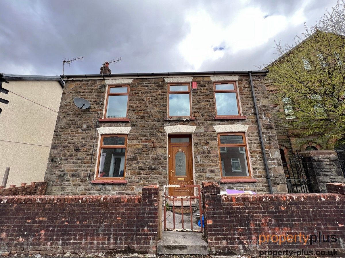 3 bed detached house for sale in Dunraven Street Treherbert , Treorchy