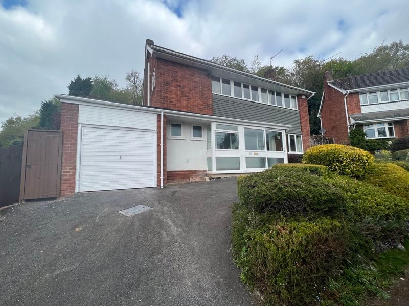 3 bed detached house to rent in Henwood Road, Wolverhampton WV6 Zoopla