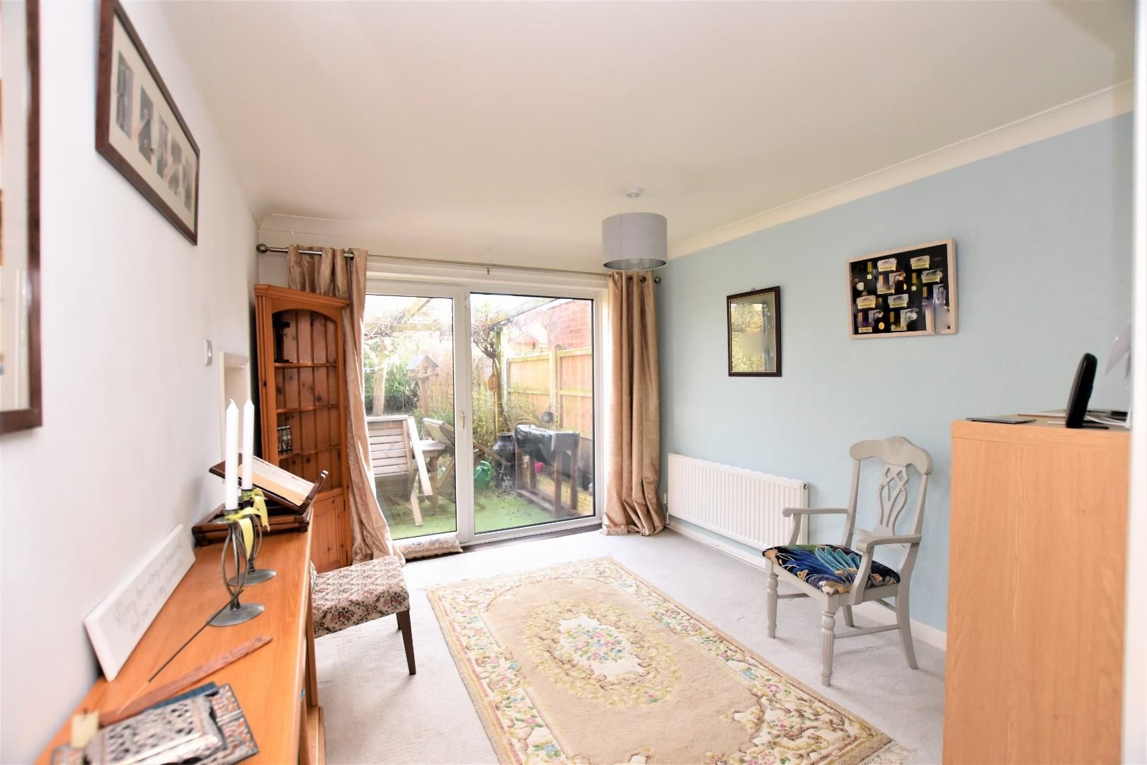 3 bed semidetached house for sale in Robert Burns Avenue, Benhall