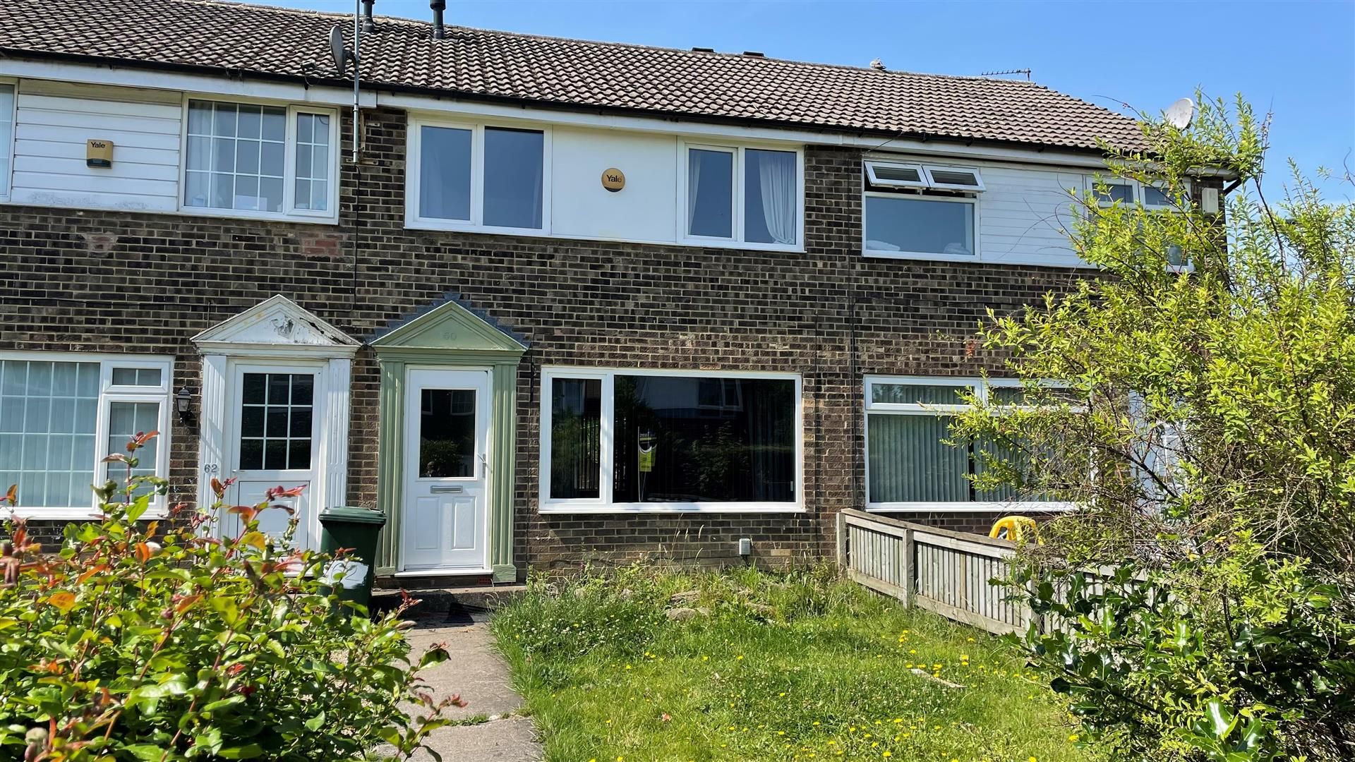 3 bed town house to rent in Cheltenham Road, Bradford BD2 Zoopla