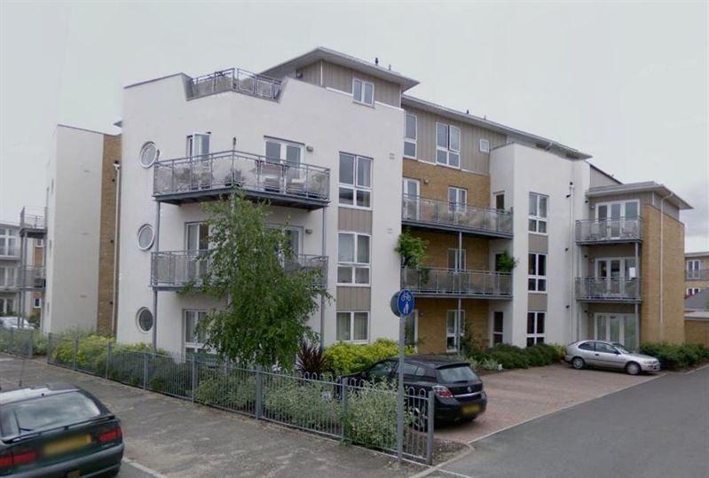 2 bed flat to rent in Bridge Wharf, Chertsey KT16 Zoopla