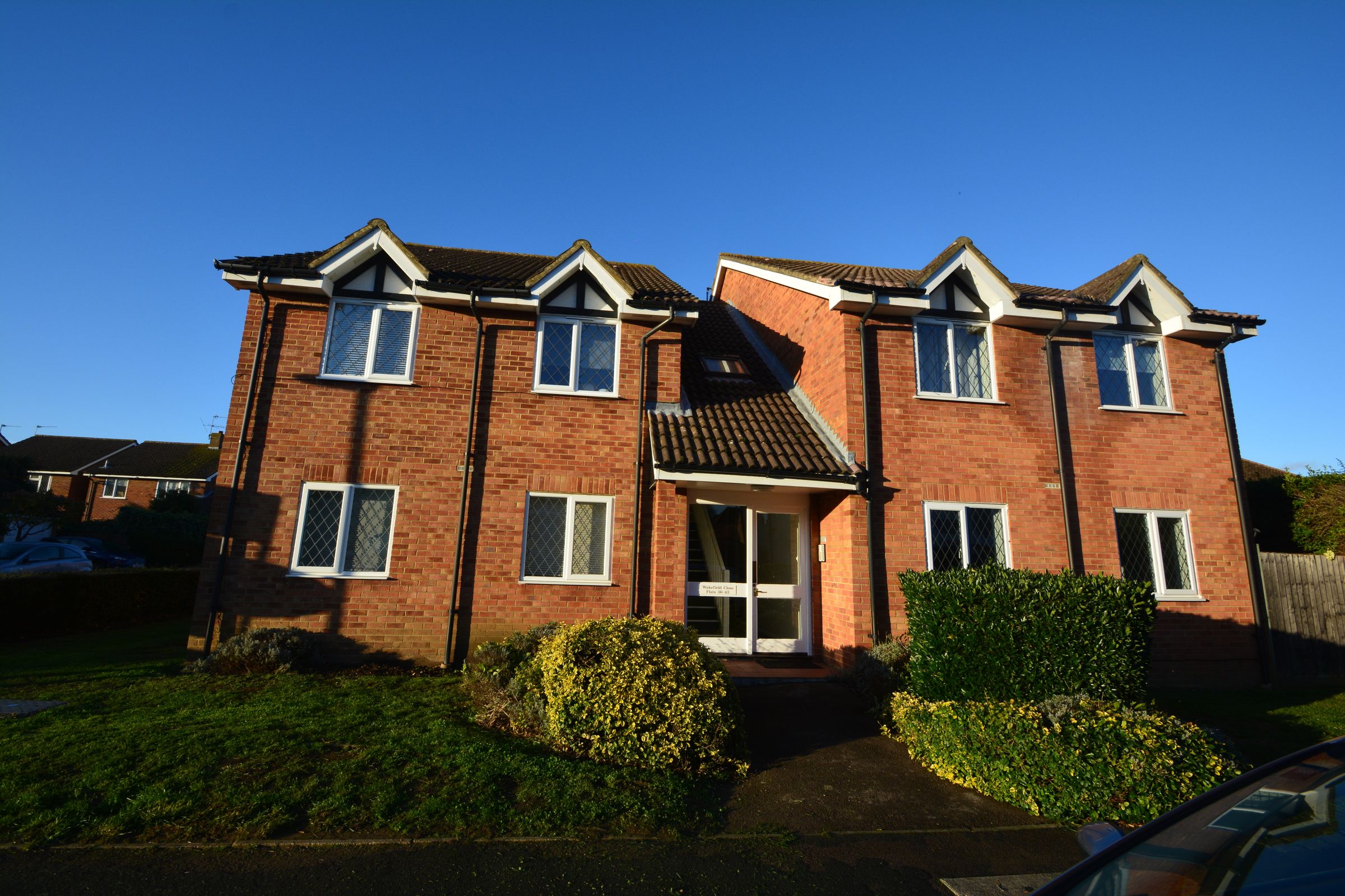 1 bed flat to rent in Wakefield Close, Byfleet, West Byfleet KT14 Zoopla