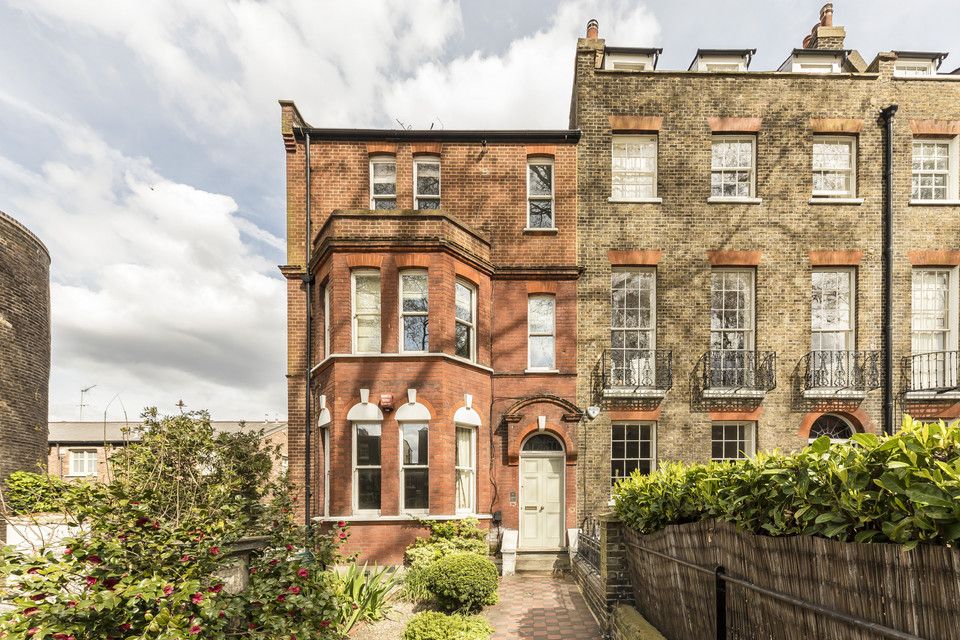 3 bed flat for sale in Camberwell Grove, Camberwell SE5 Zoopla