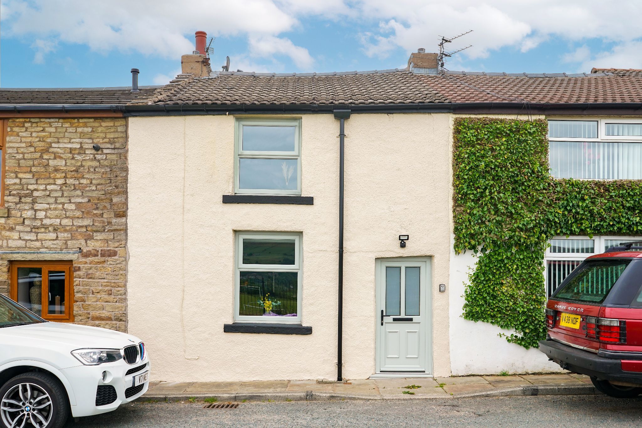 2 bed terraced house for sale in Blacksnape Road, Hoddlesden, Darwen
