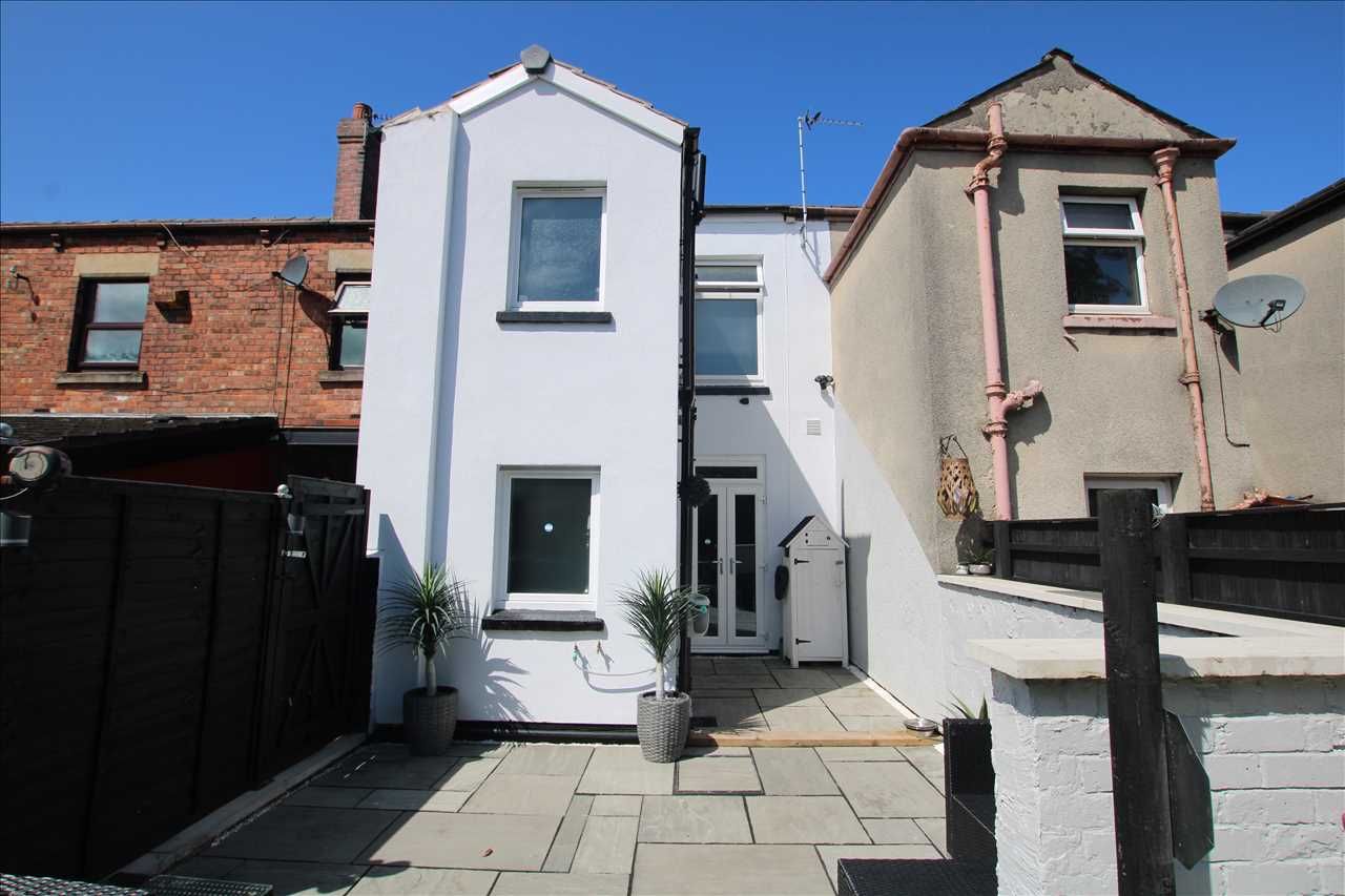 2 bed end terrace house for sale in Wigan Road, Westhoughton, Bolton