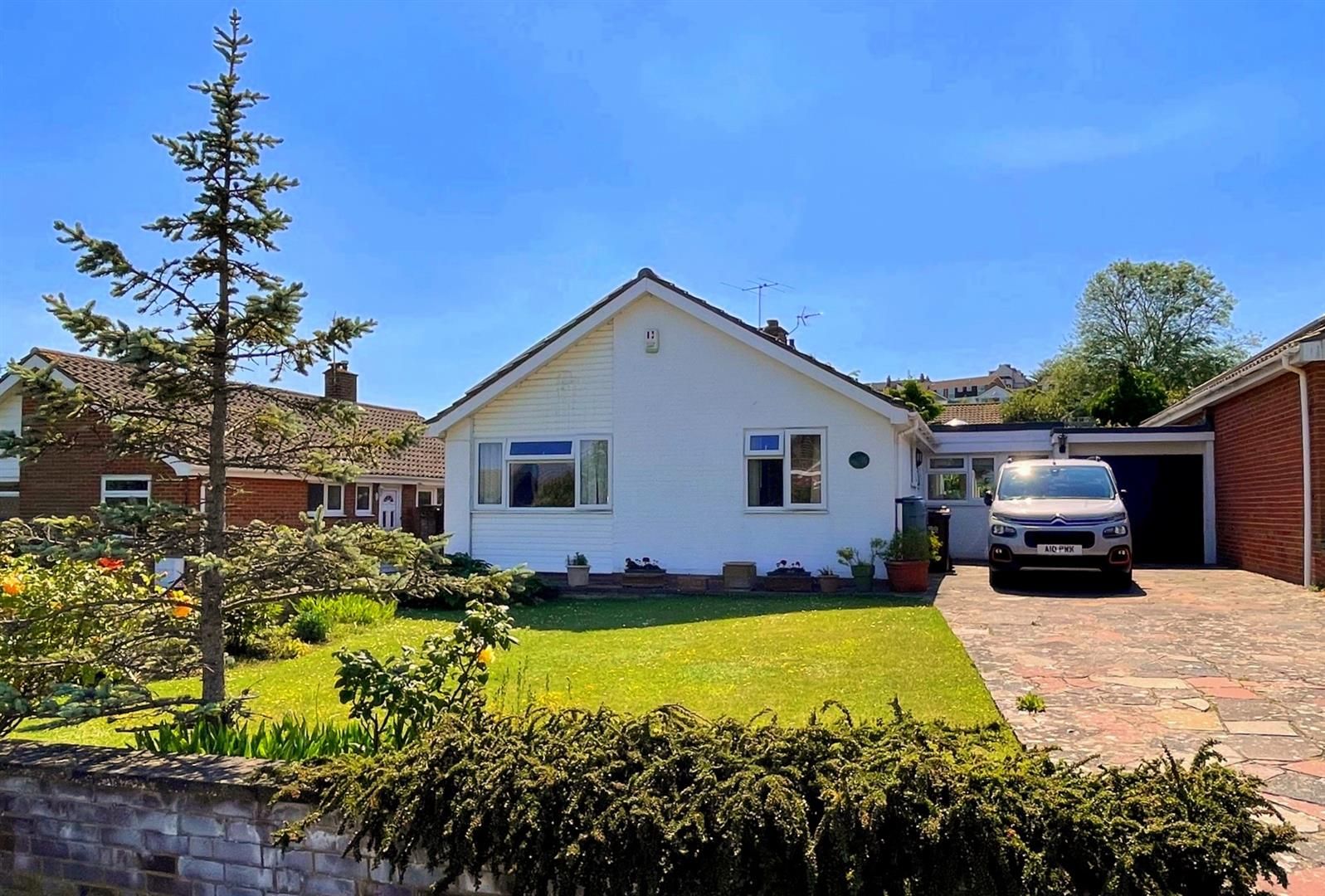 3 bed detached bungalow for sale in Burton Road, Eastbourne BN21 Zoopla