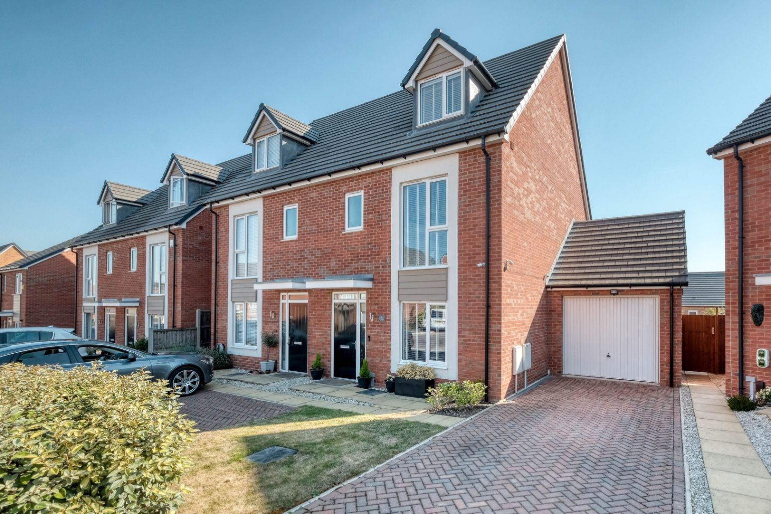 4 bed semidetached house for sale in Skylark Street, Cofton Hackett