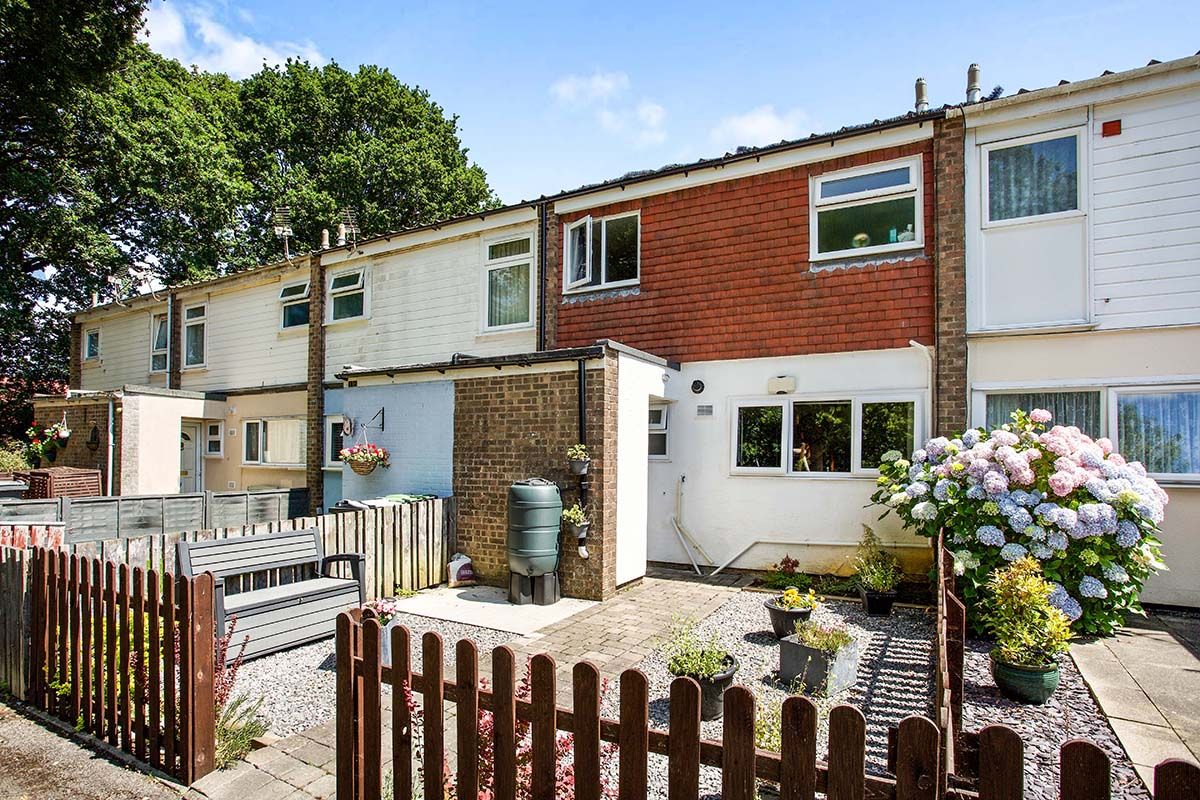 3 bed terraced house for sale in Close, Waterlooville, Hampshire